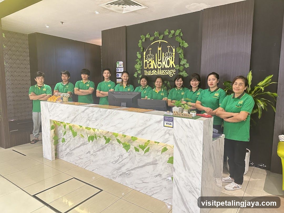 Bangkok Thai Massage Staff
