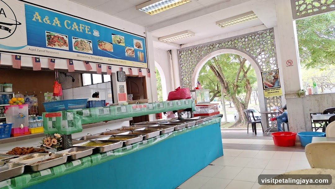 Buffet Food Display