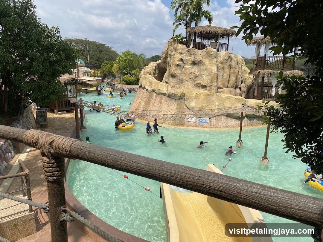 Water Park Lazy River