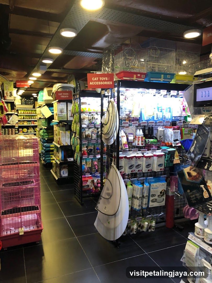 Pet Store Aisles