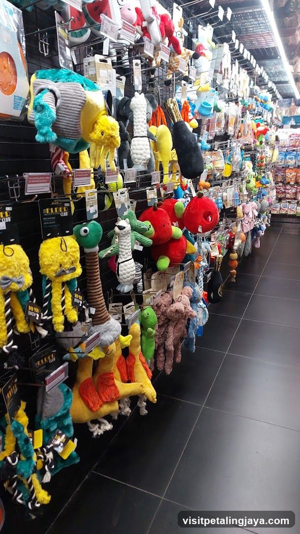 Pet Toy Aisle