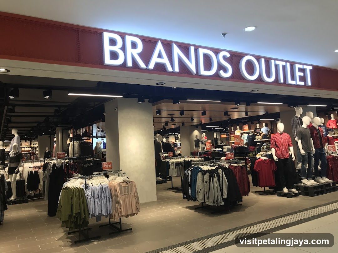 Brands Outlet Paradigm Mall JB