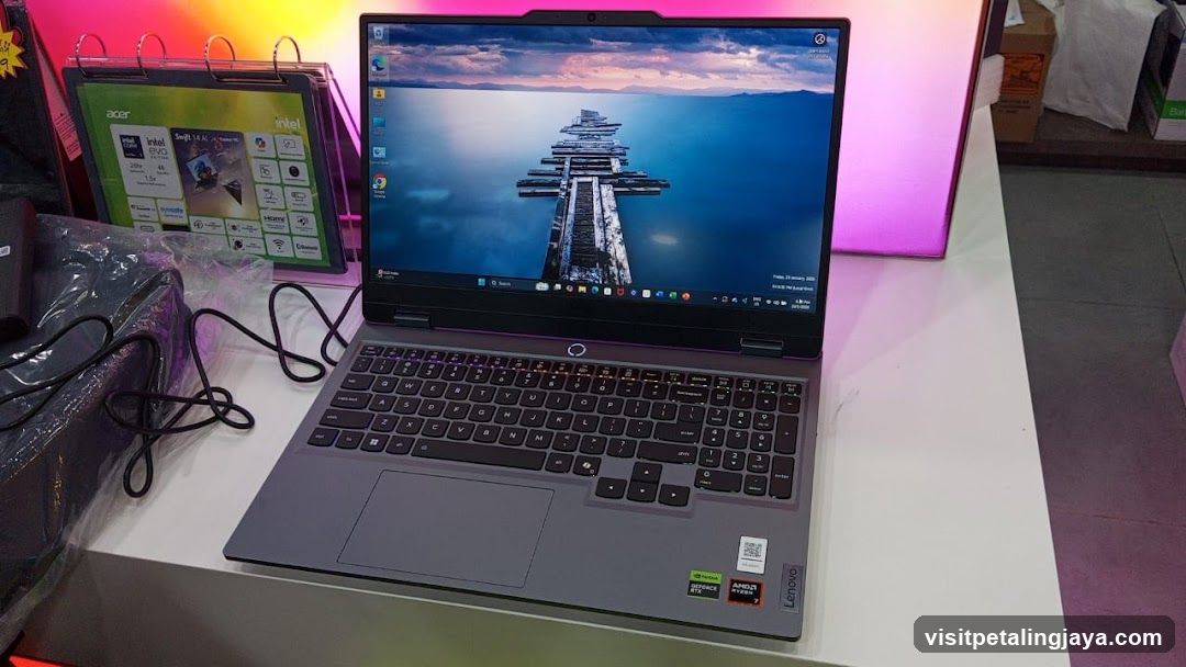 Laptop Display