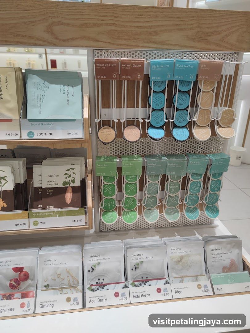 Innisfree Skincare Display