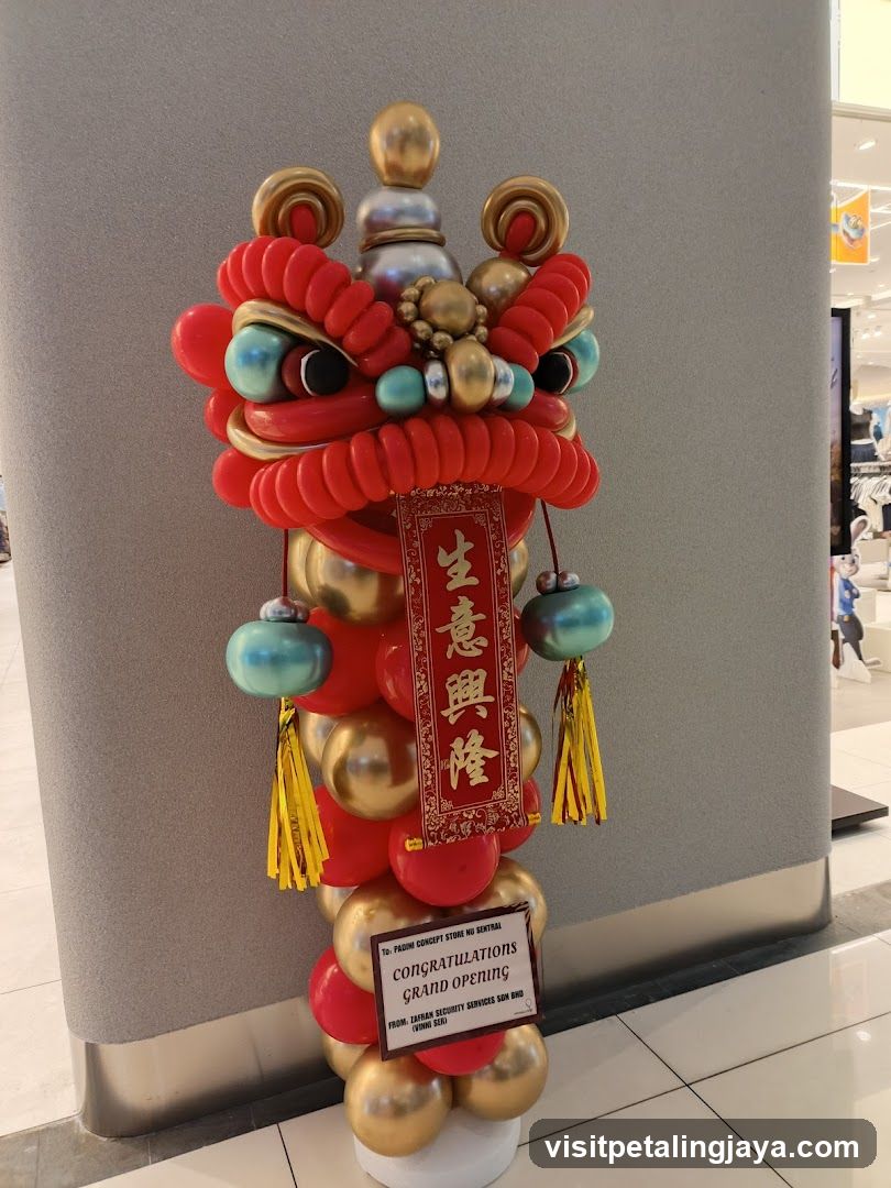 Lion Dance Balloon Decoration