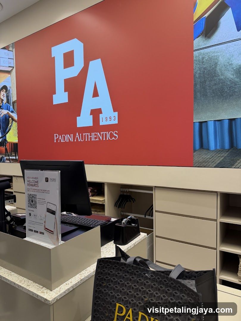 Padini Authentics Store Interior
