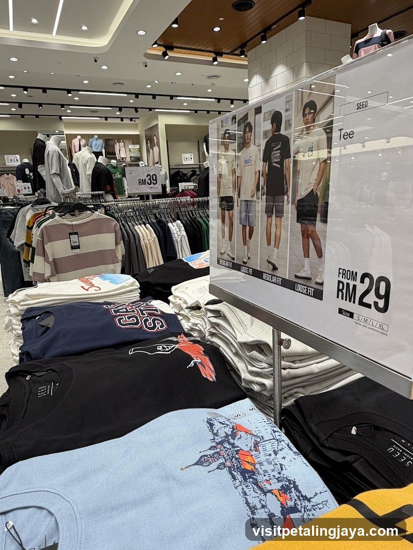 T-shirt display