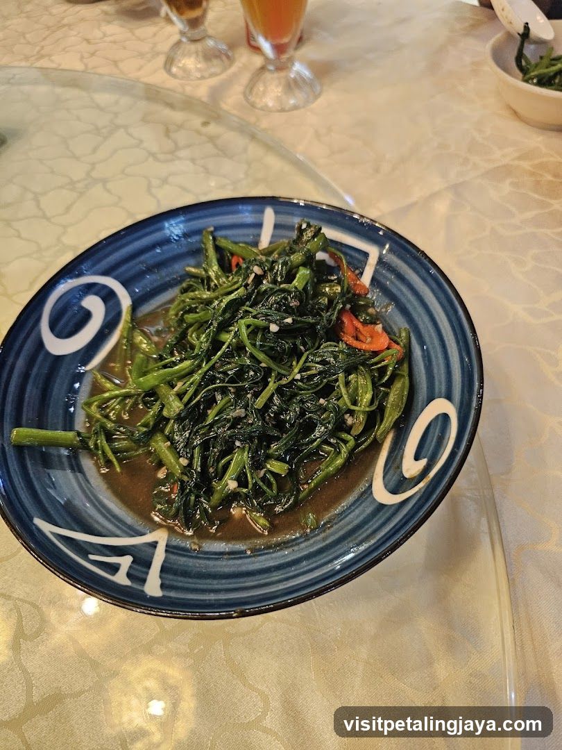 Stir-fried Water Spinach