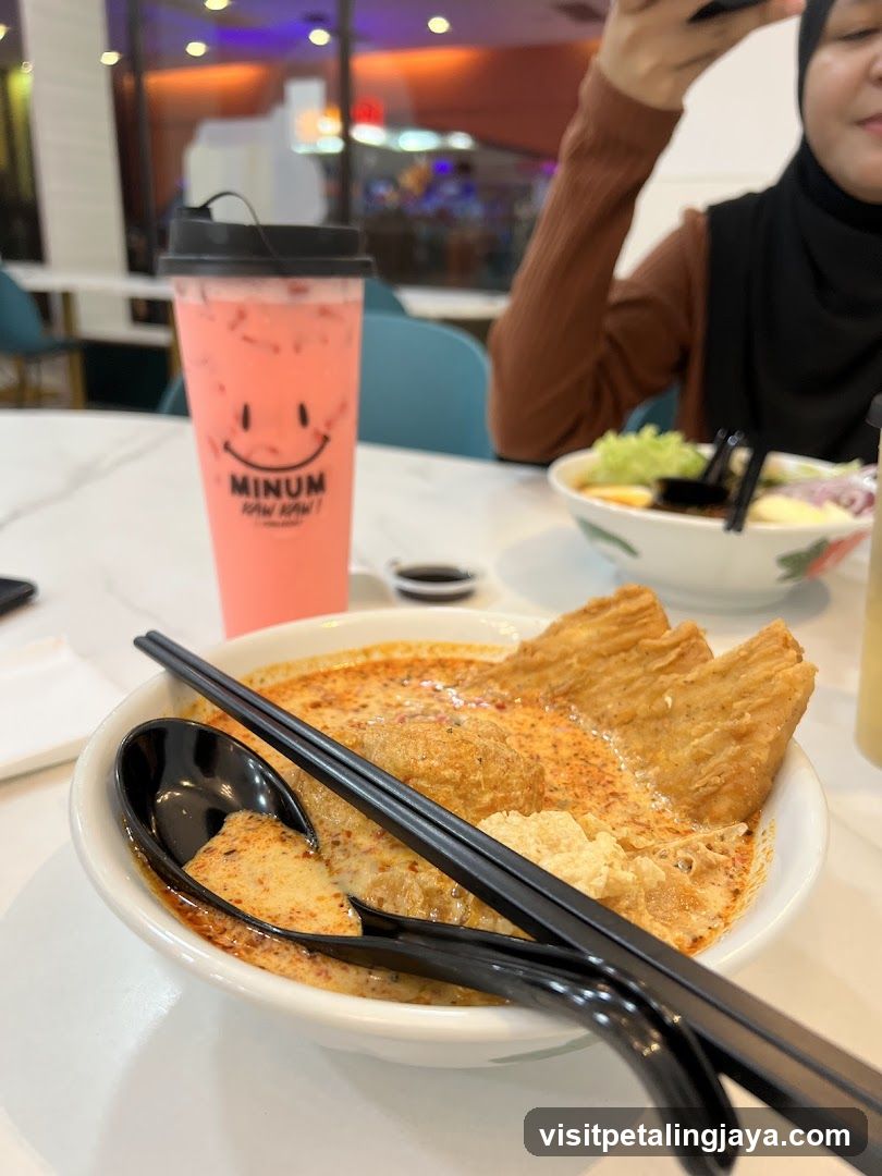 Curry Laksa and Pink Drink