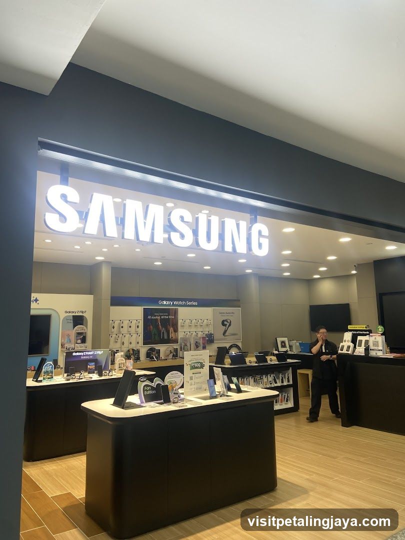 Samsung Experience Store Digital Mall