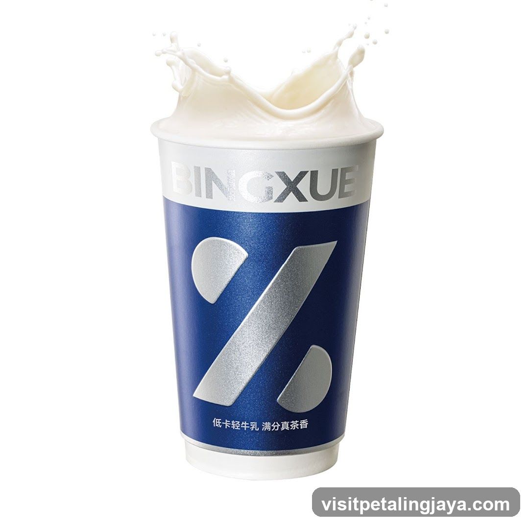 Bingxue cup with milk splash