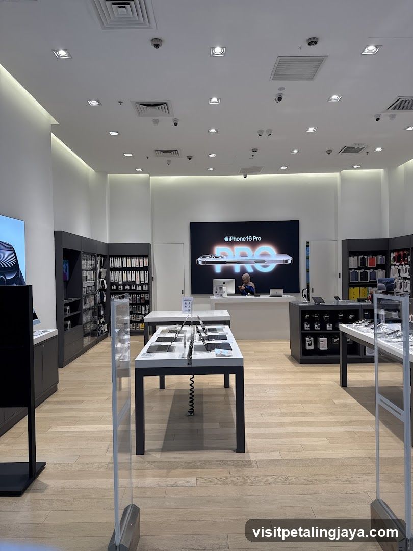 Apple Store Interior