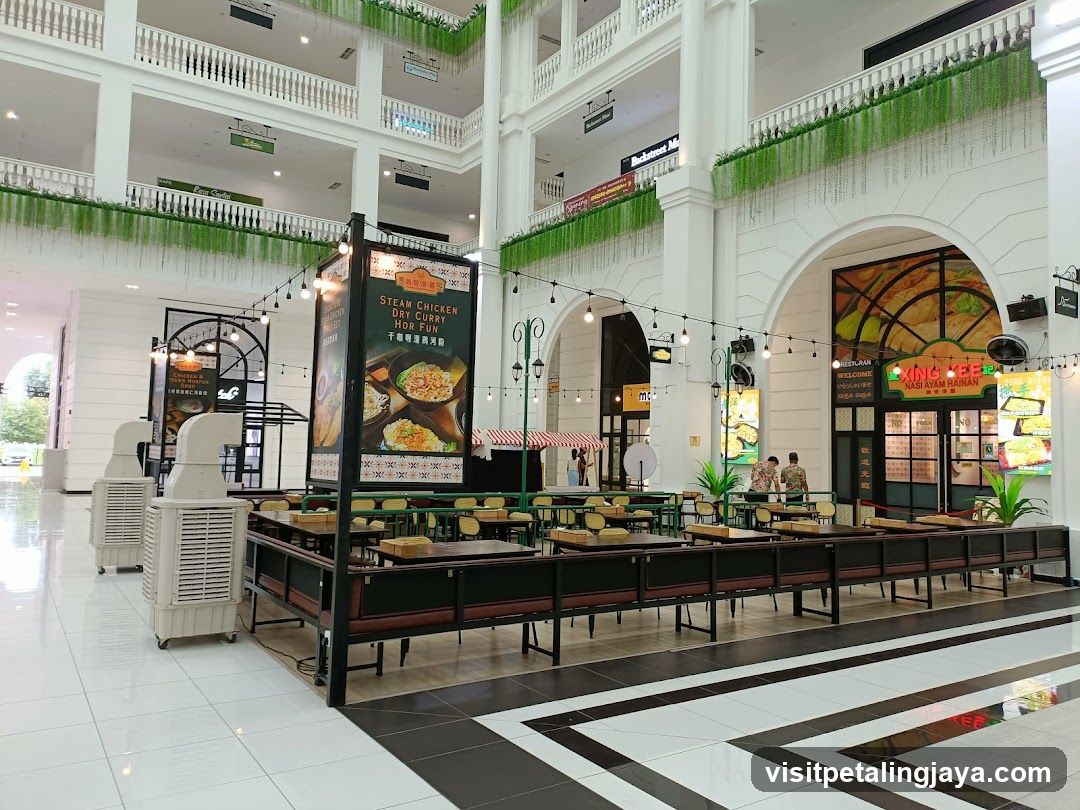 Restaurant Seating Area