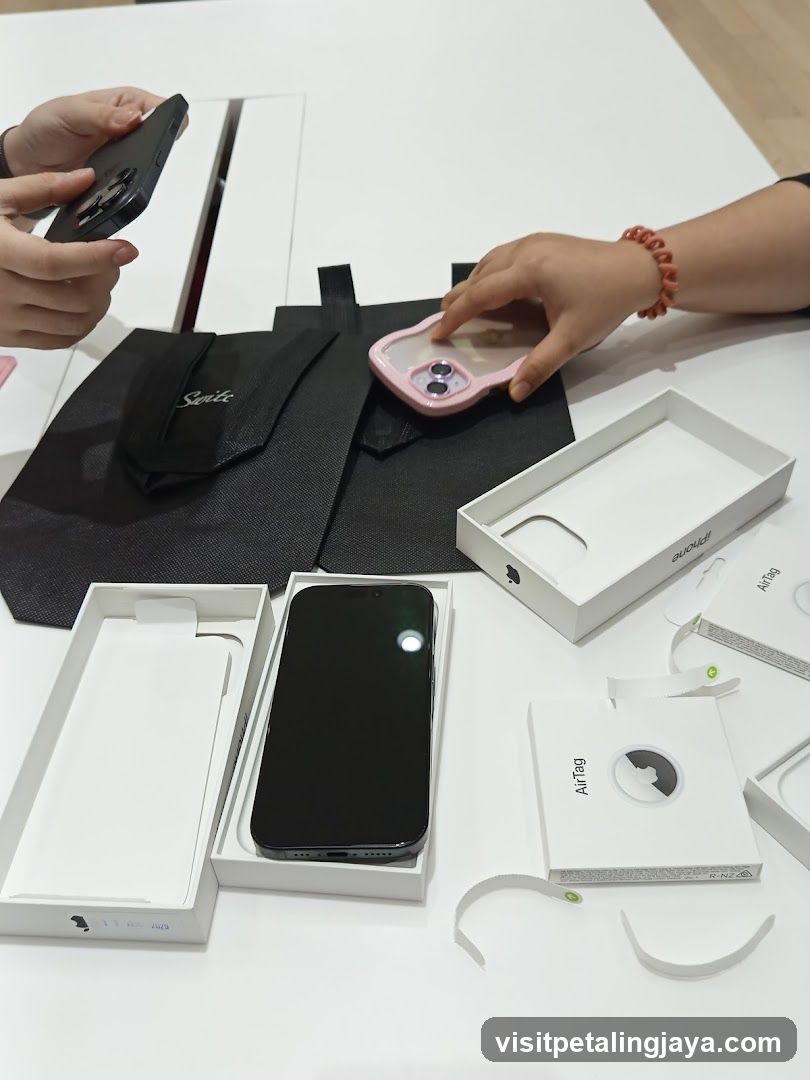 Unboxing Apple Products