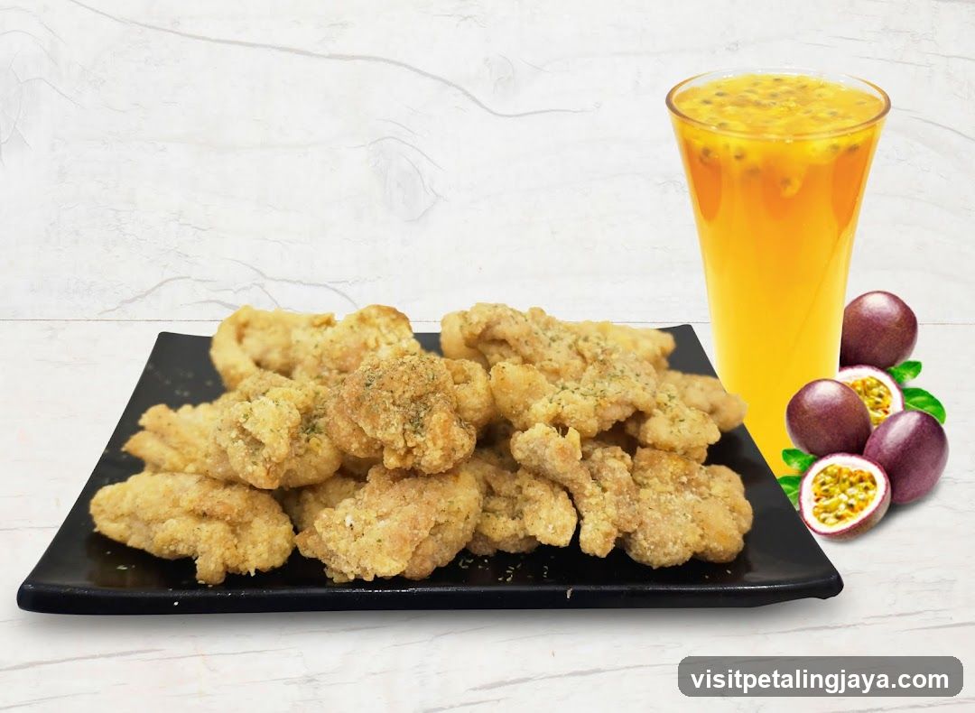 Fried Chicken and Passion Fruit Drink