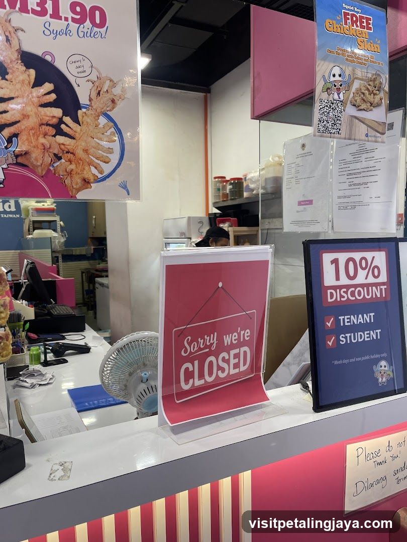 Counter with signs