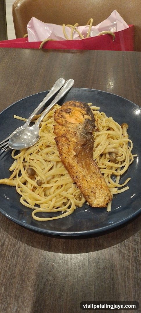 Salmon Pasta