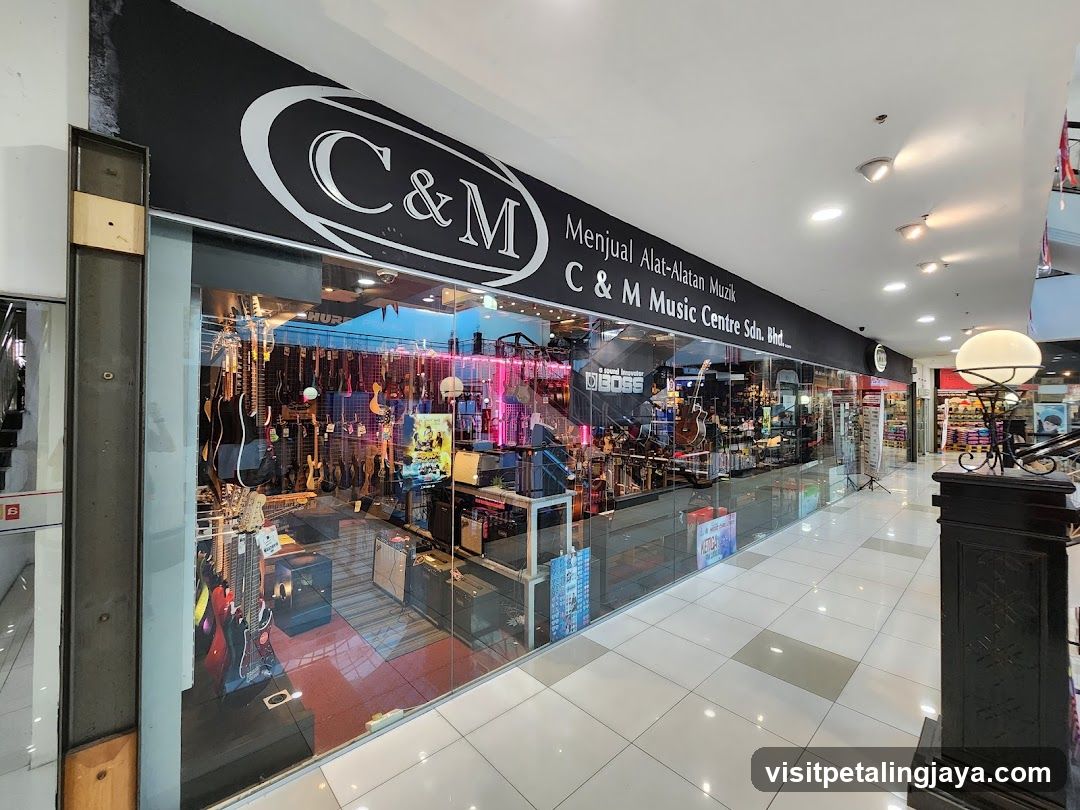 C & M Music ( Plaza Angsana Branch )