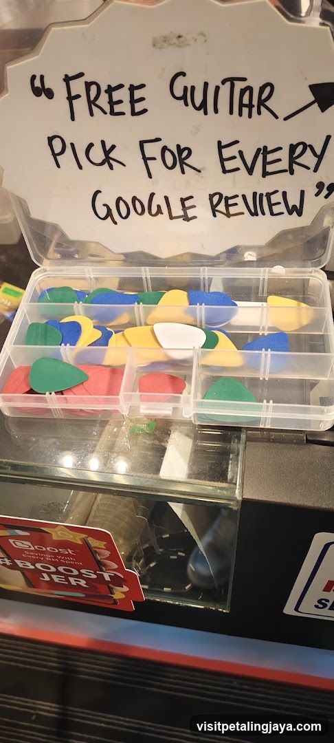 Free Guitar Pick Promotion