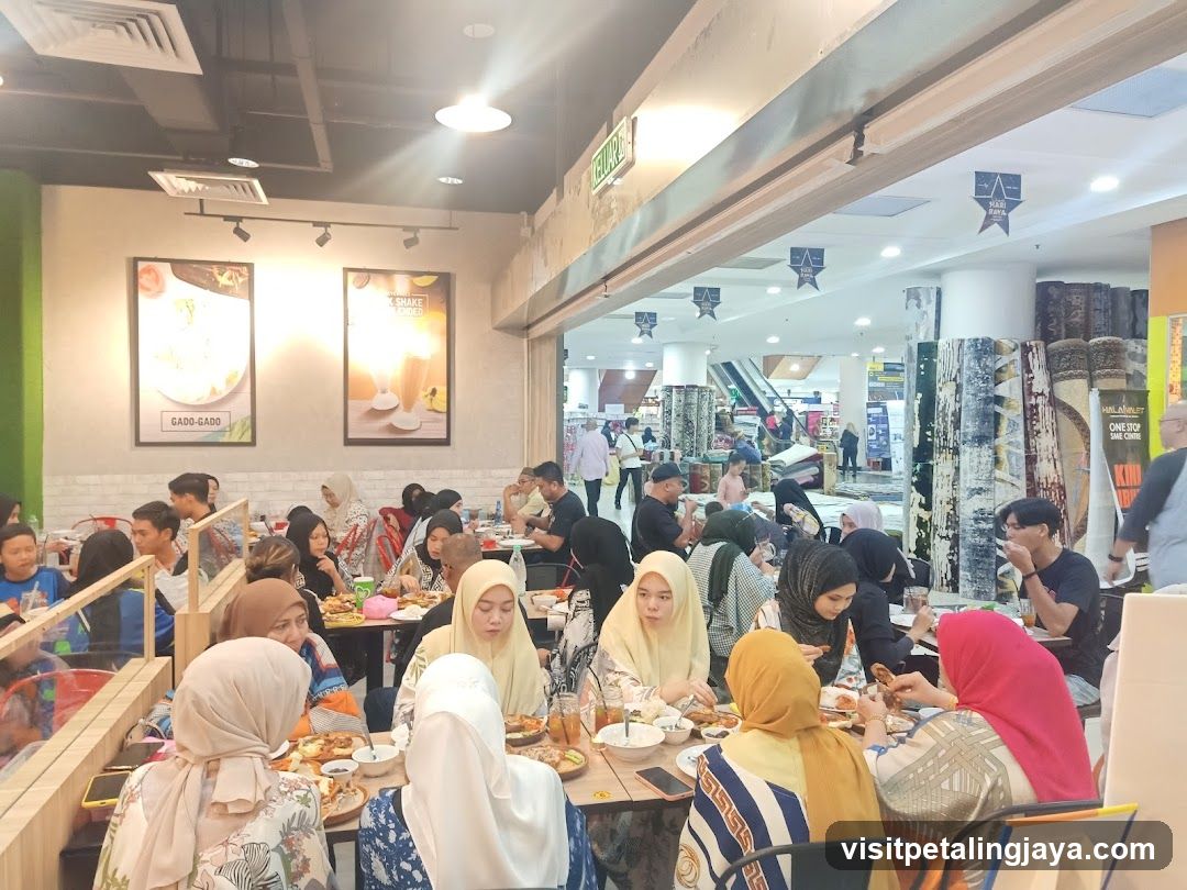 People dining in a restaurant