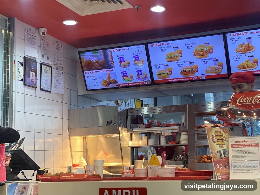 Fast Food Restaurant Counter