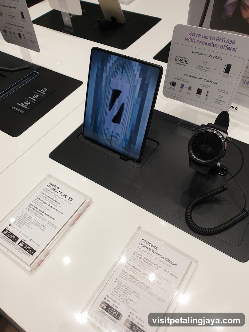 Samsung Product Display