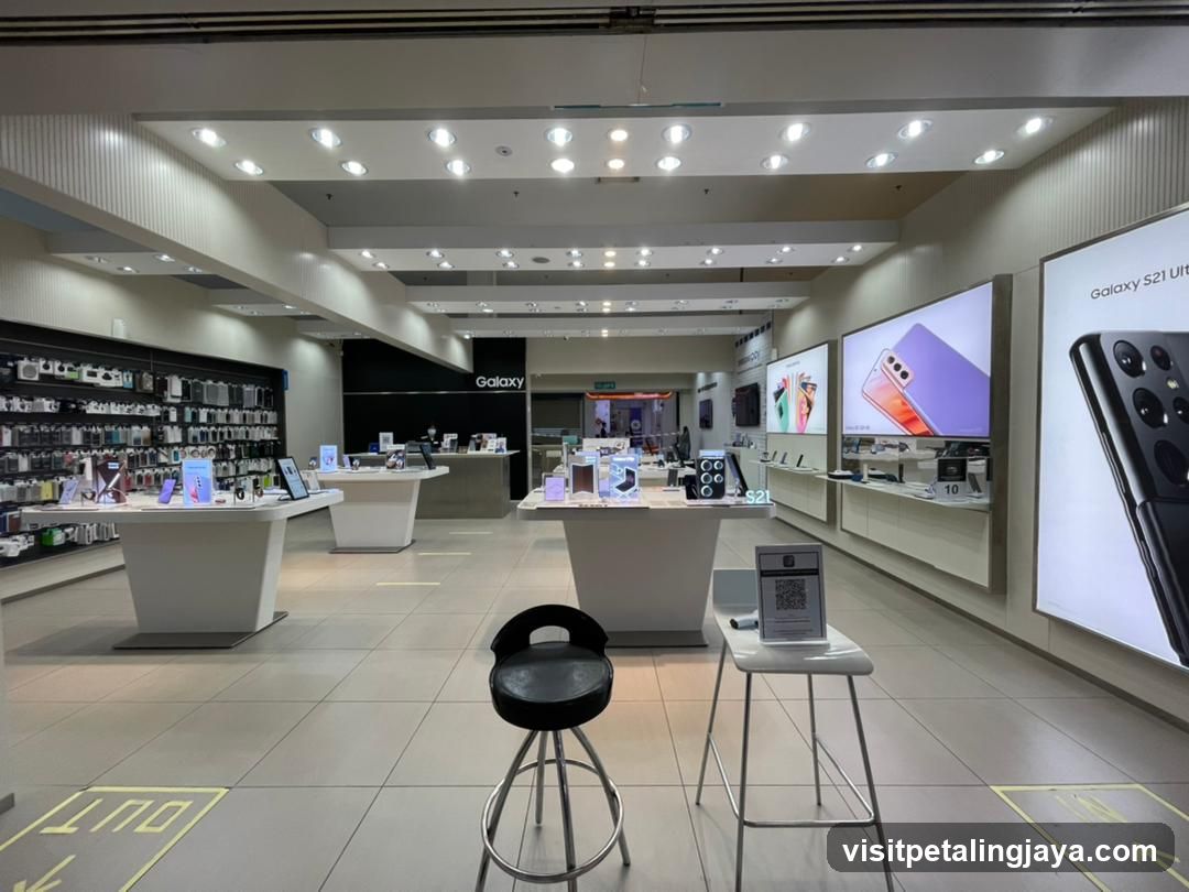 Samsung Store Interior