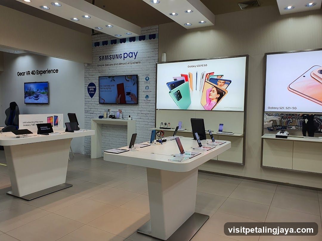 Samsung Store Display