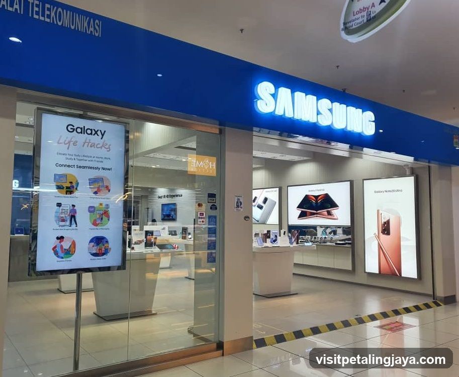 Samsung Experience Store Sutera Mall