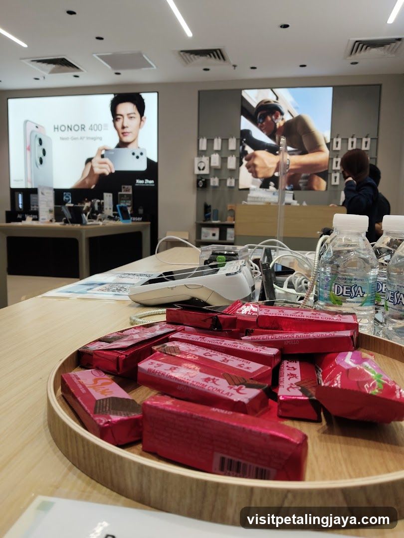 Electronics Store Display