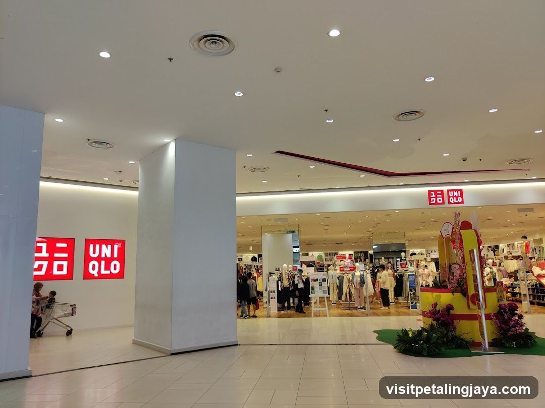 UNIQLO Paradigm Mall Johor Bahru