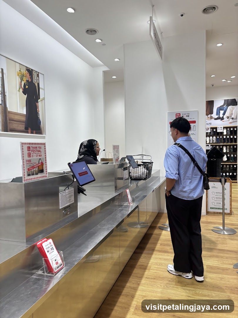 Checkout Counter