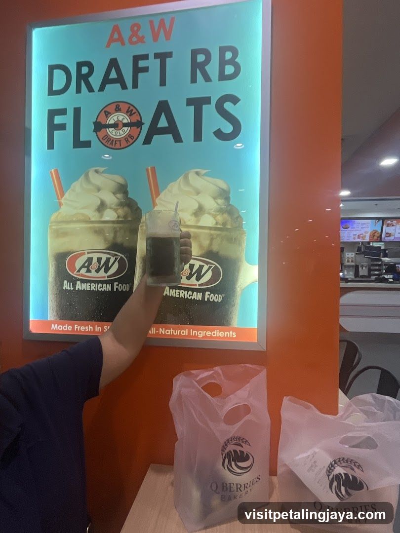 A&W Draft RB Floats Advertisement