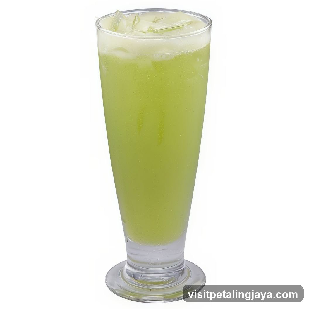 Green Juice with Ice