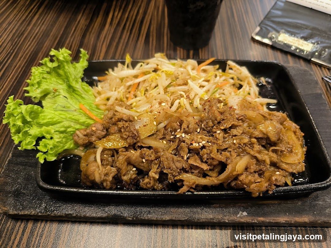 Beef and Bean Sprout Stir-fry