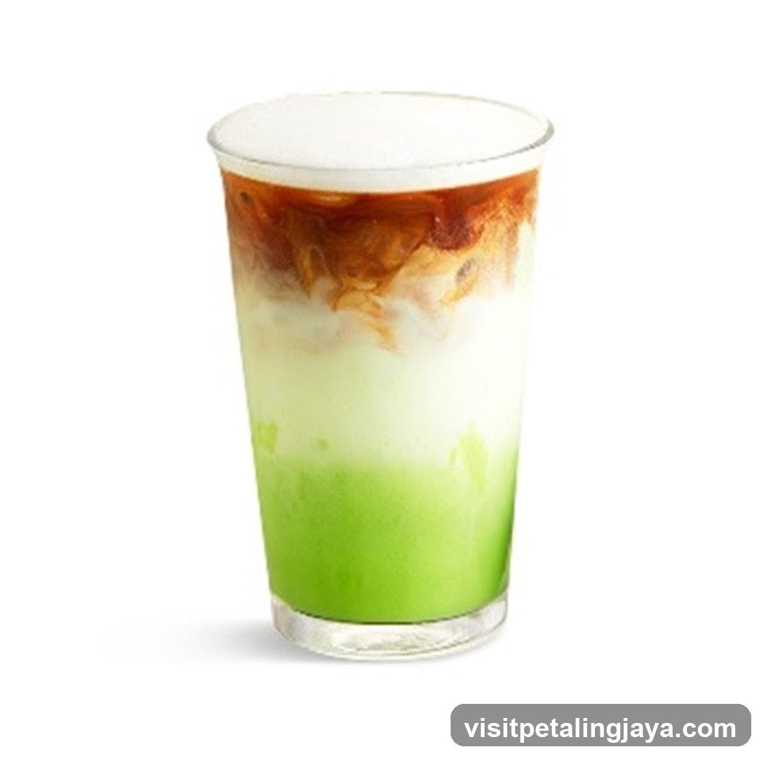 Iced Matcha Latte