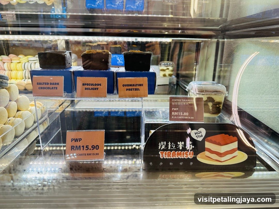 Dessert Display