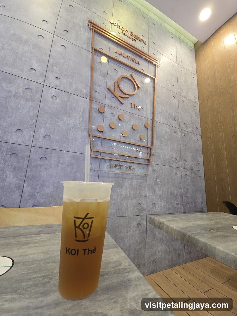 KOI Thé Drink and Wall Decor