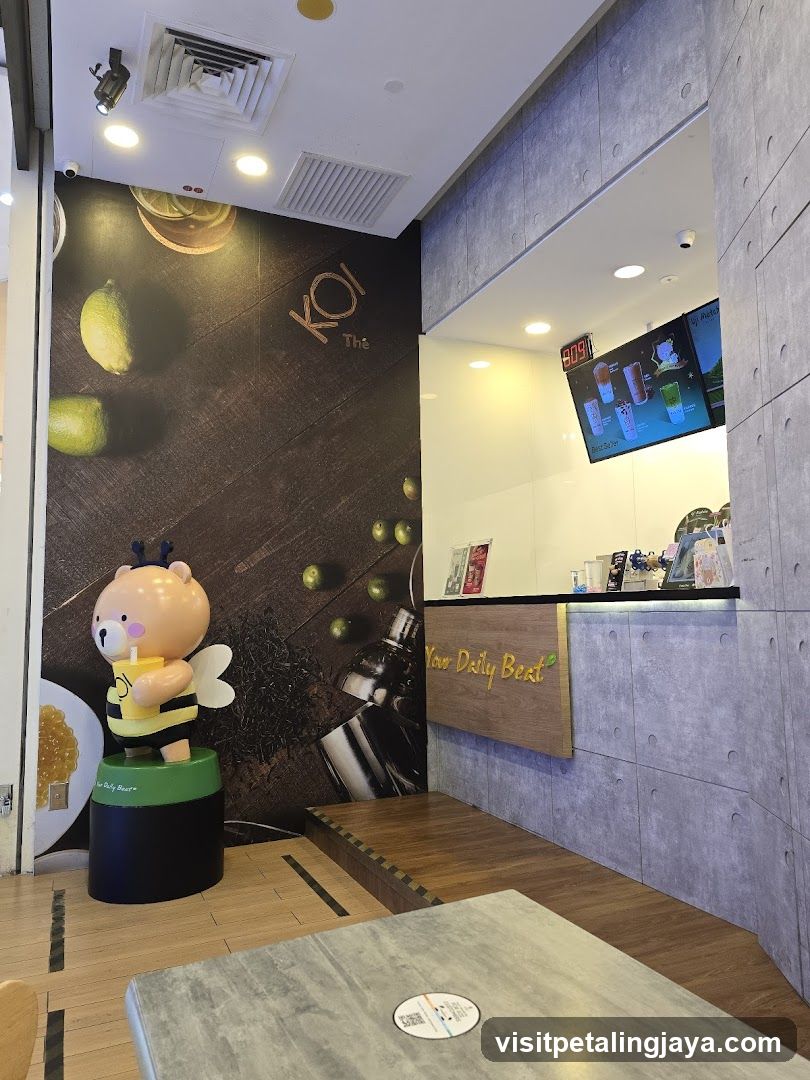 KOI The Bubble Tea Shop Interior