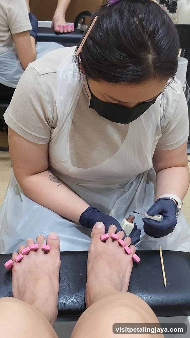 Pedicure Service