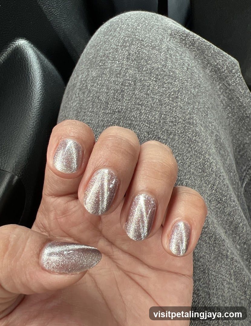 Sparkling Silver Nails