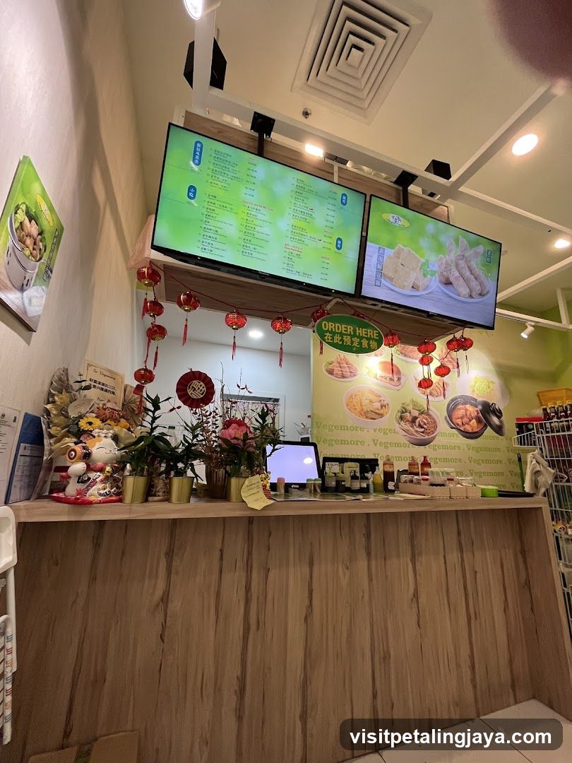 Restaurant Counter with Digital Menus