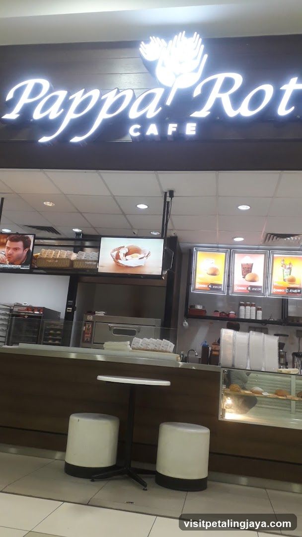 Pappa Roti Cafe