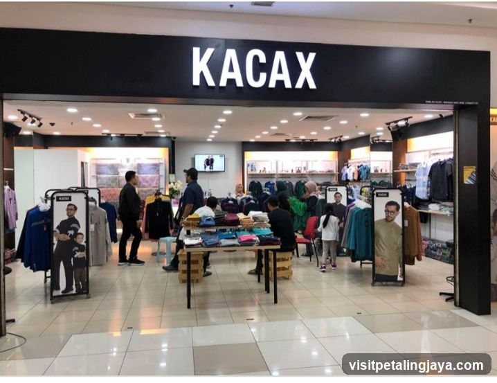 KACAX Storefront
