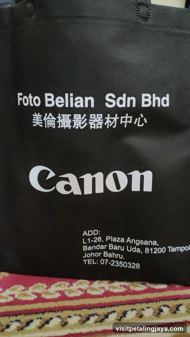Canon branded tote bag
