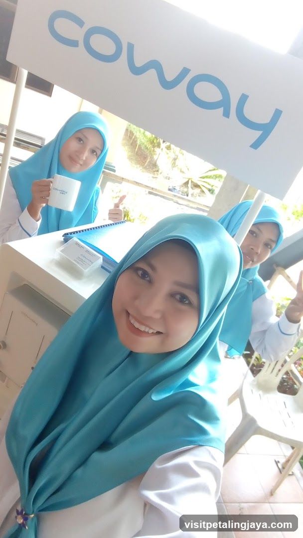 Coway Staff Posing for a Selfie