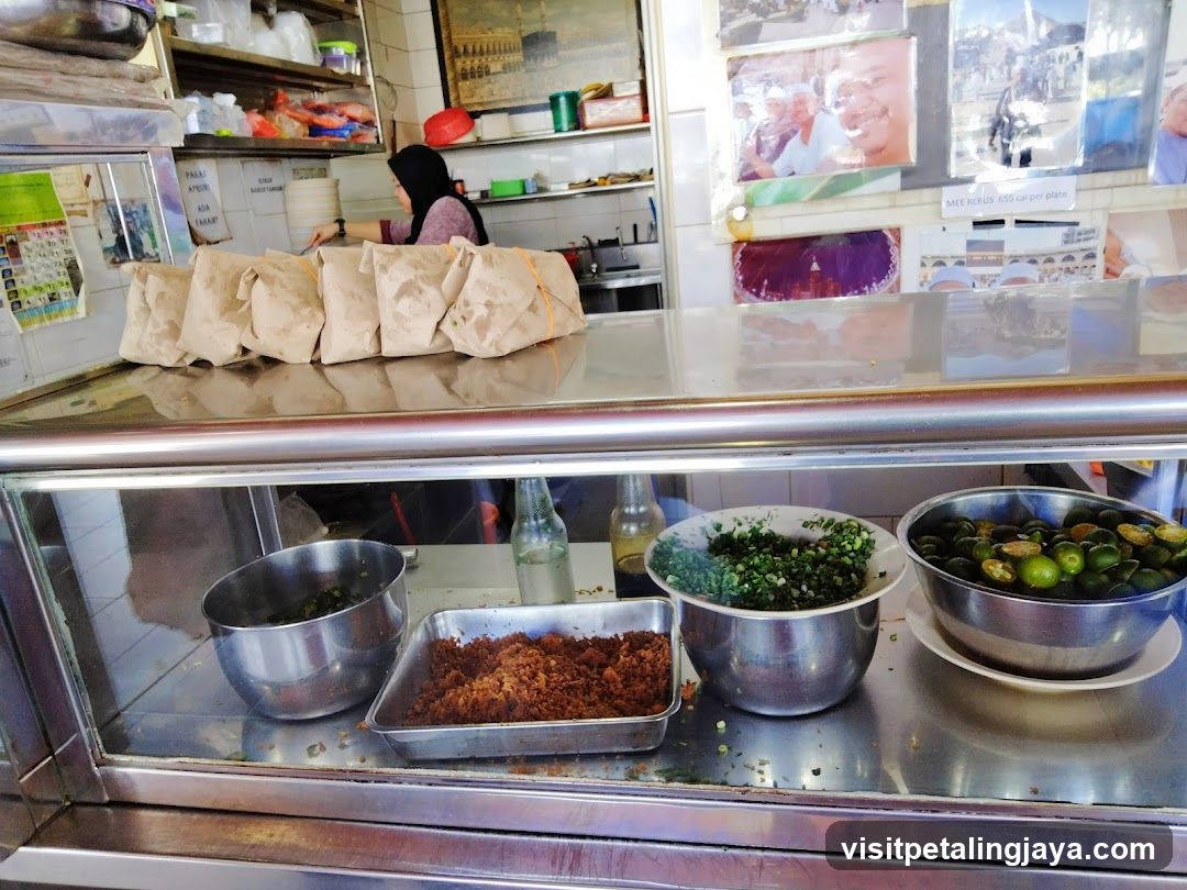Food stall counter with ingredients and packaged food
