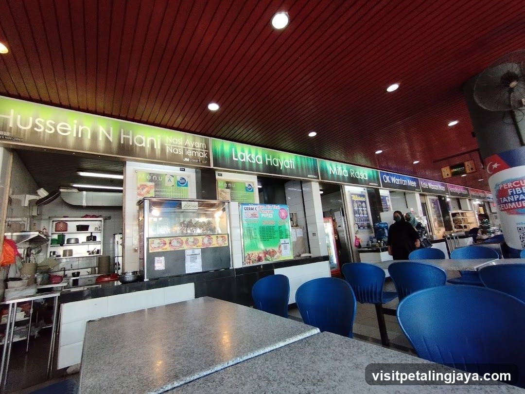 Food court stalls