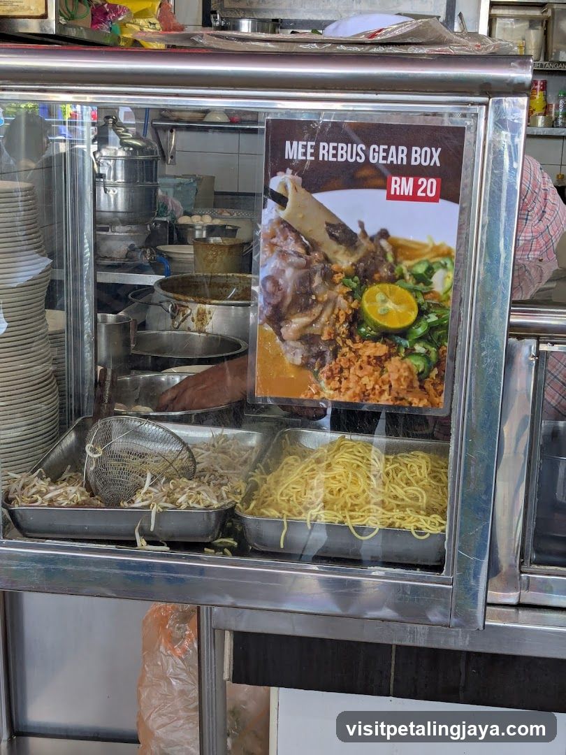 Mee Rebus Gear Box Advertisement