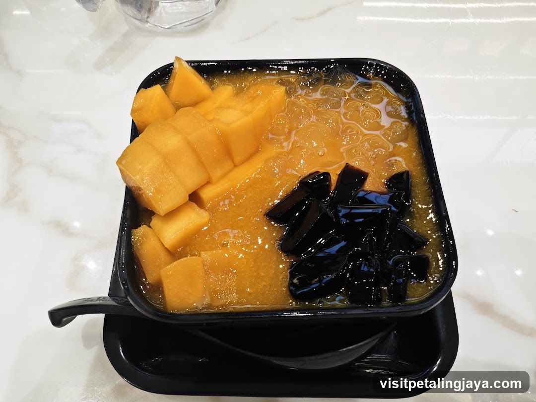 Mango Shaved Ice Dessert